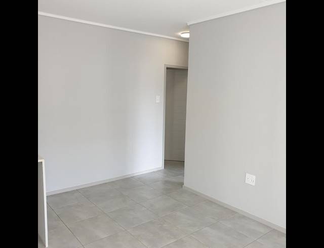 2 BEDROOM APARTMENT FOR SALE IN AMBERFIELD